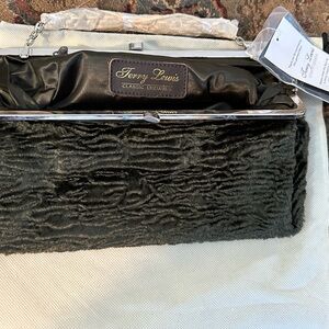 Terry Lewis Classic Luxuries Green/Olive Fur Clutch